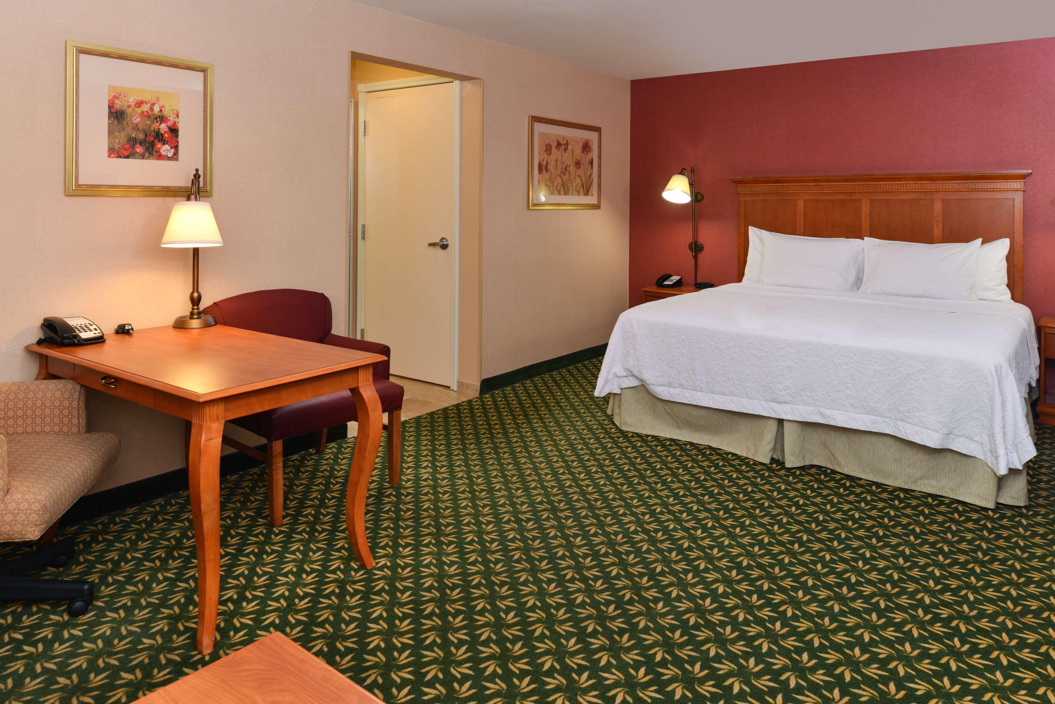 Newly Renovated-Hampton Inn & Suites Casper Exteriér fotografie