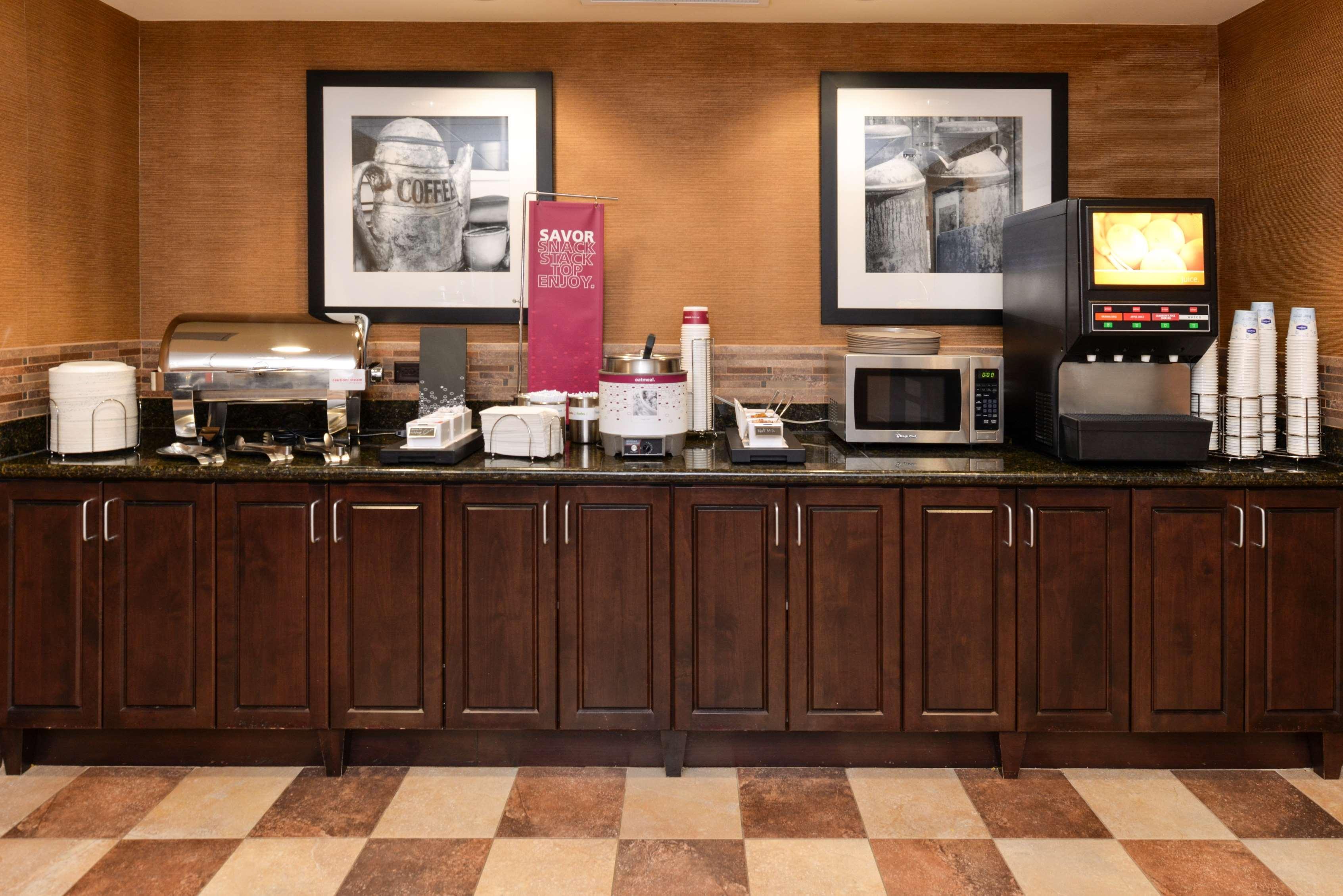 Newly Renovated-Hampton Inn & Suites Casper Exteriér fotografie