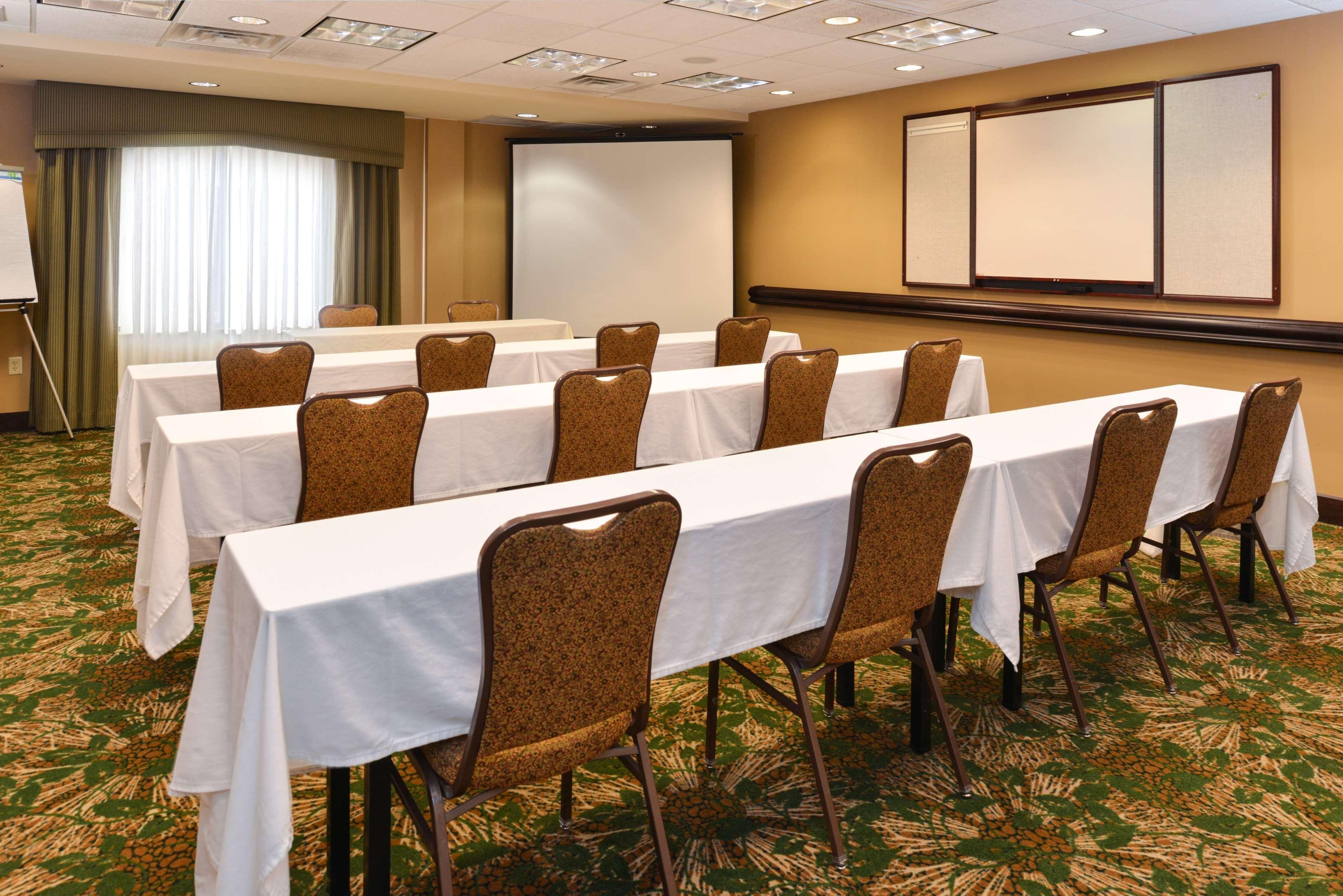 Newly Renovated-Hampton Inn & Suites Casper Exteriér fotografie
